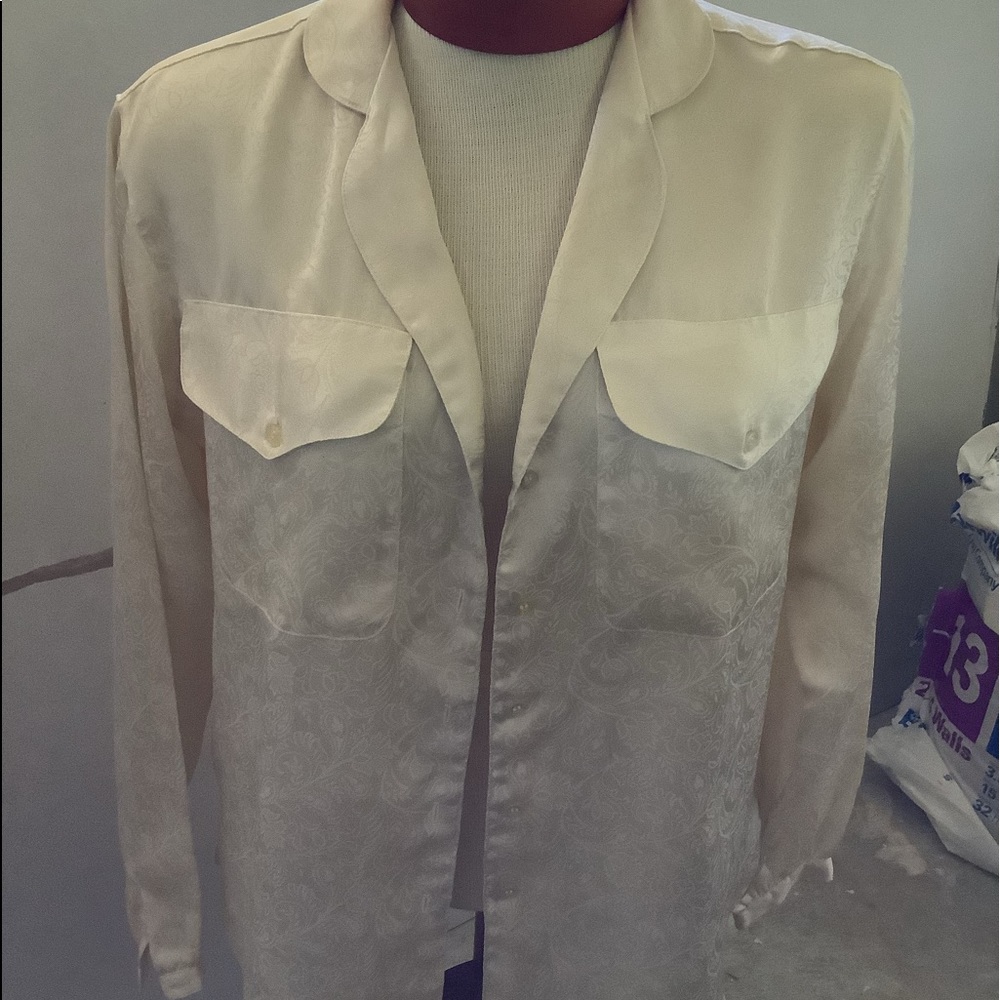 Amanda long sleeve blouse